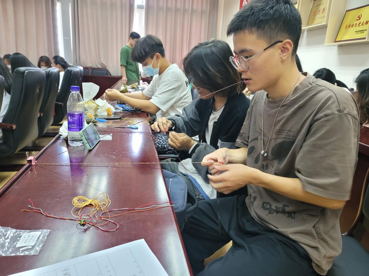 bc18338a76c398a5a3ad4b82cfed0b7